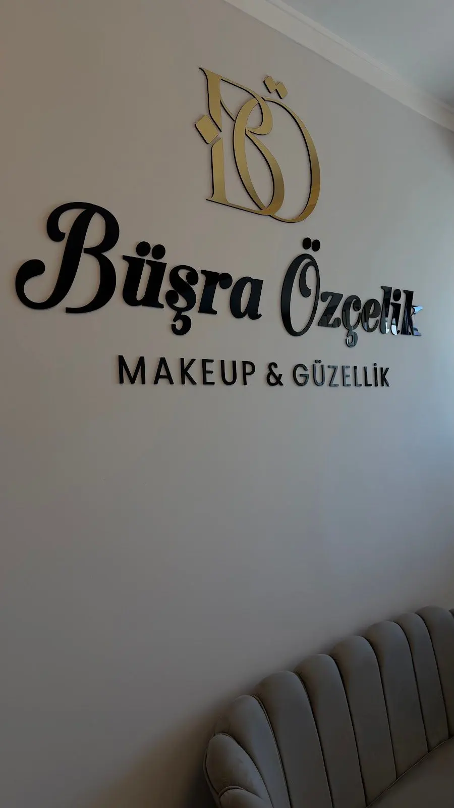 Büşra Özçelik